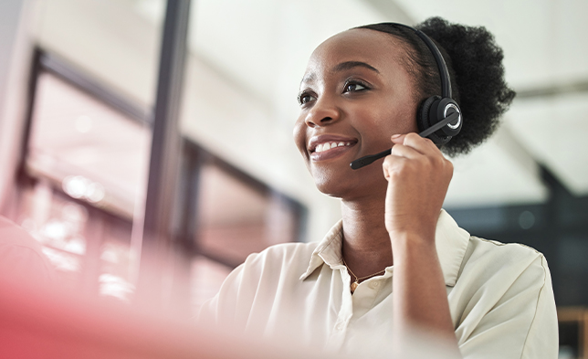 Remote Helpdesk assisting a customer